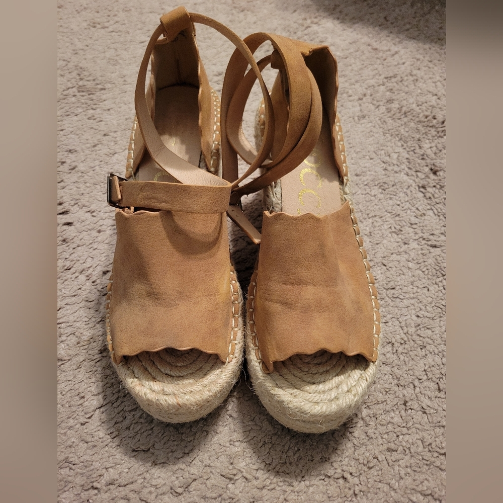 Womens size 8 wedges